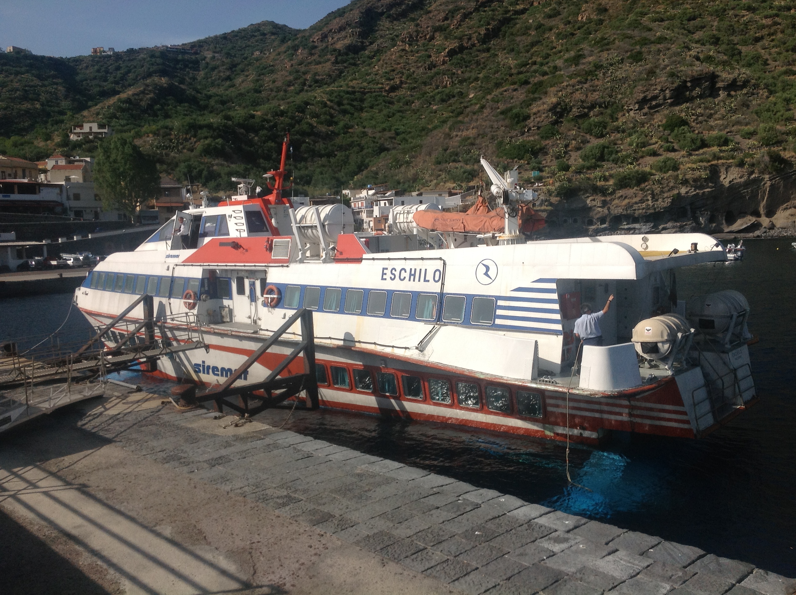 Rus trannies sikish onlayn videolar Novosibirskdan ruscha porno tomosha qiling