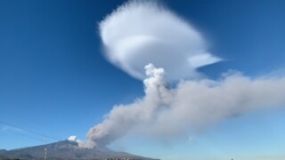 Etna eruzione disegno magnifico Etna eruzione disegno magnifico